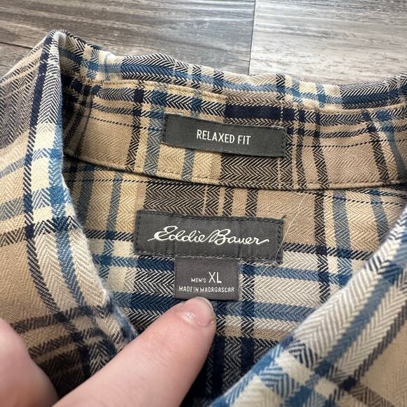 Eddie Bauer Flannel Tartan Plaid Mens‎ XL Relaxed Chest Pocket Button Down Shirt - Picture 4 of 10